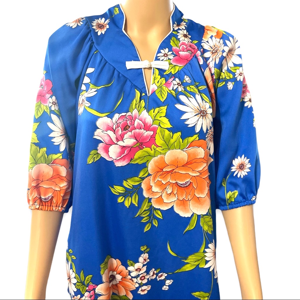 Vintage Malama Sophisticates Hawaii Caftan